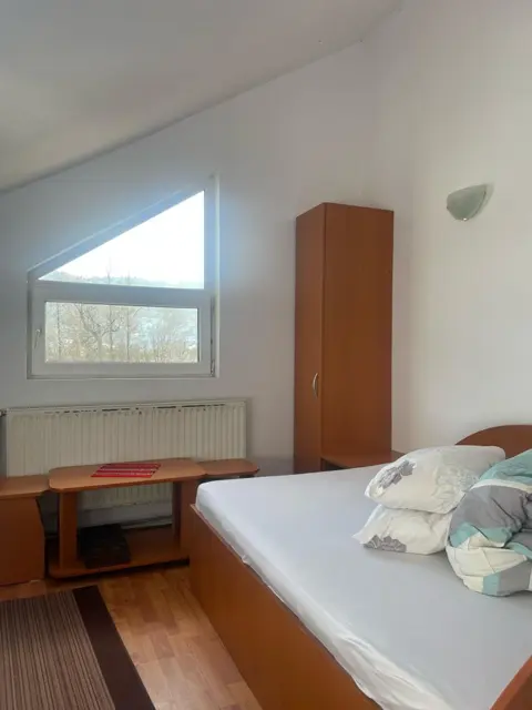 Cameră cu baie proprie